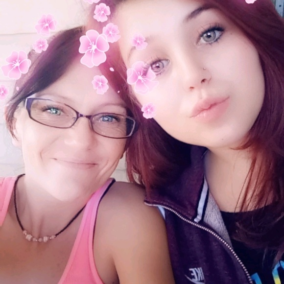 Meet your Posher, Misty - Picture 1 of 1